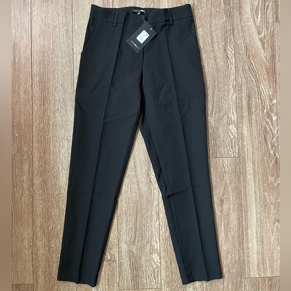 Cassey pleated pants